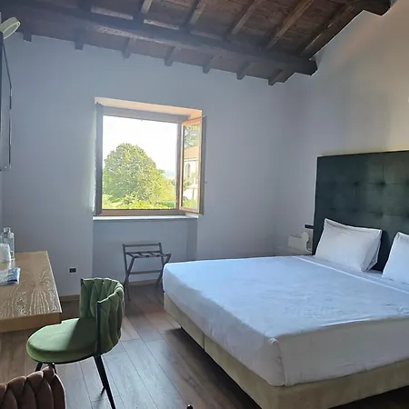 Antico Borgo Di Sutri Hotel Exterior photo